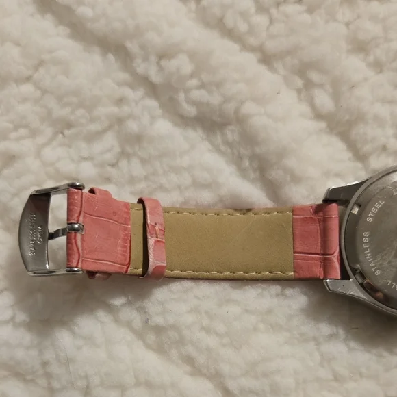 Dooney & Bourke Watch - Picture 3 of 6